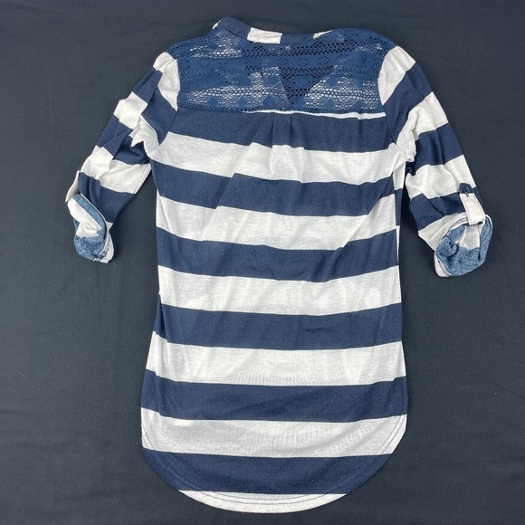 Justify Womens Blouse Blue White Striped Small - Picture 8 of 10